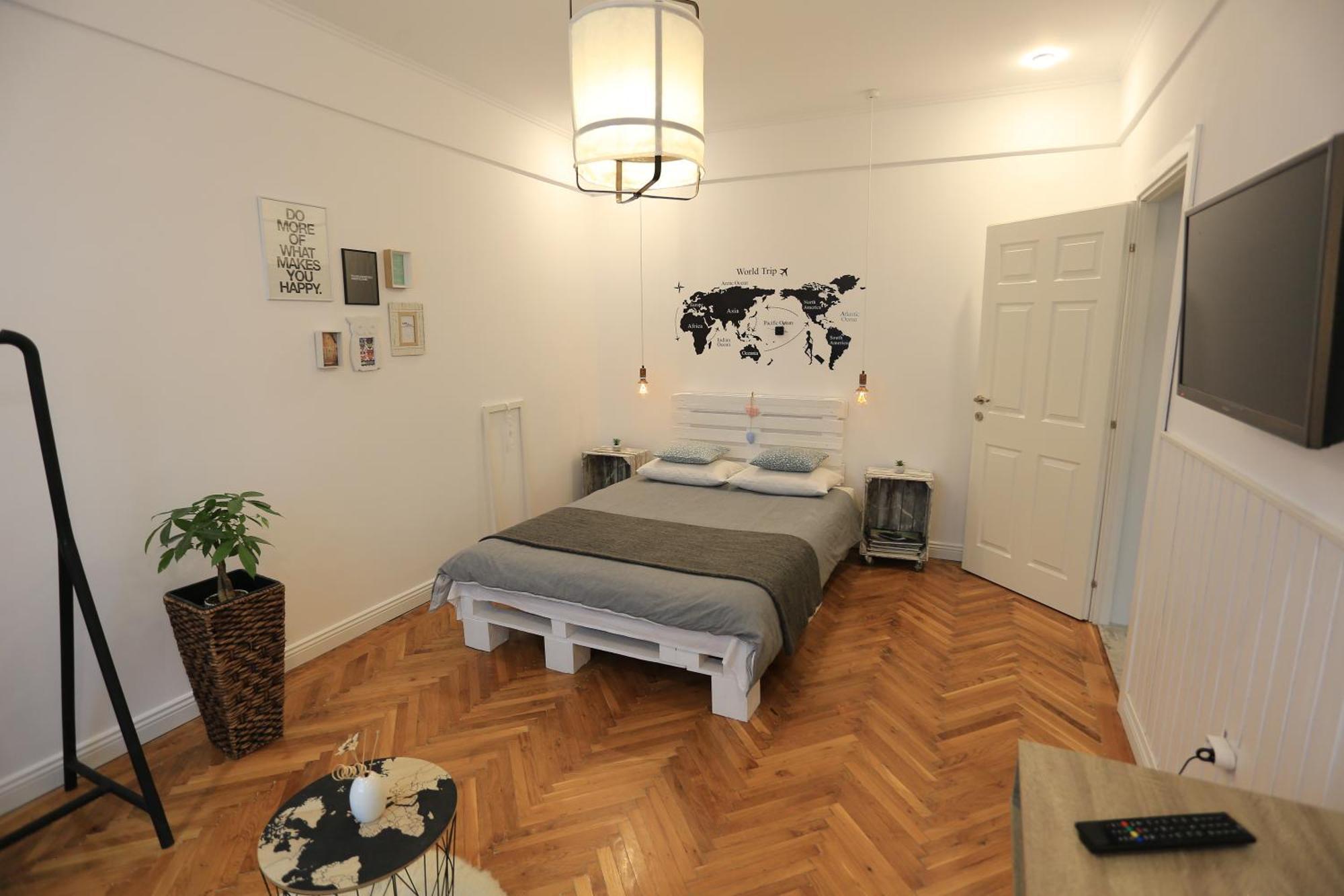 Ceronav Citycenter Galati, Disscount On Google! Lejlighed Eksteriør billede